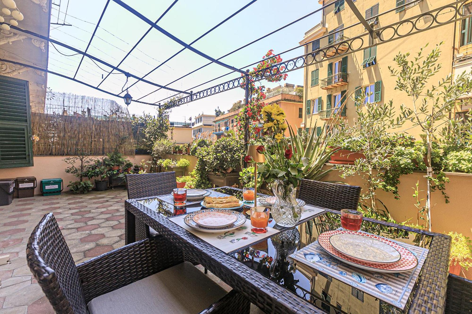 Sole, Terrazza, Centro Citta E Wi-Fi Veloce! Διαμέρισμα Γένοβα Εξωτερικό φωτογραφία